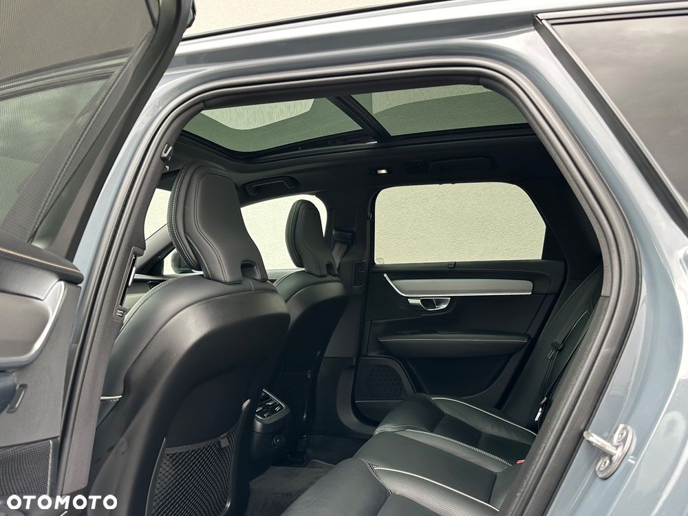 Volvo V90 B4 D AWD Geartronic RDesign - 25