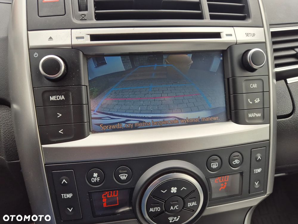 Toyota Verso 1.6 D-4D 5-Sitzer Start/Stop Executive - 19