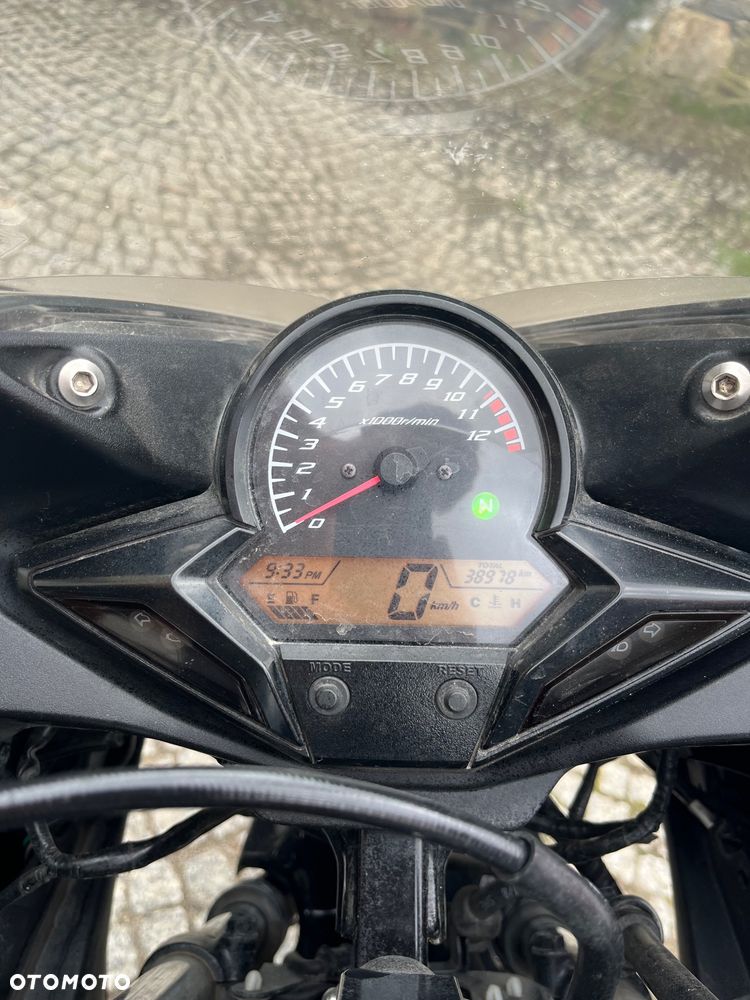 Honda CBR - 8