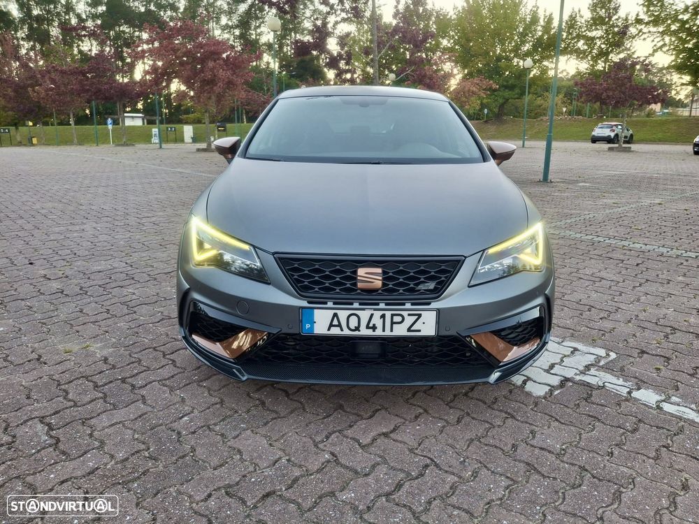 SEAT Leon 2.0 TSI S&S Cupra R - 2