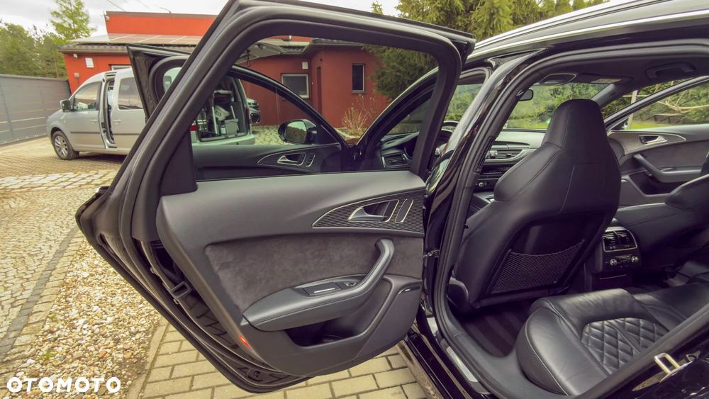 Audi A6 Avant - 27