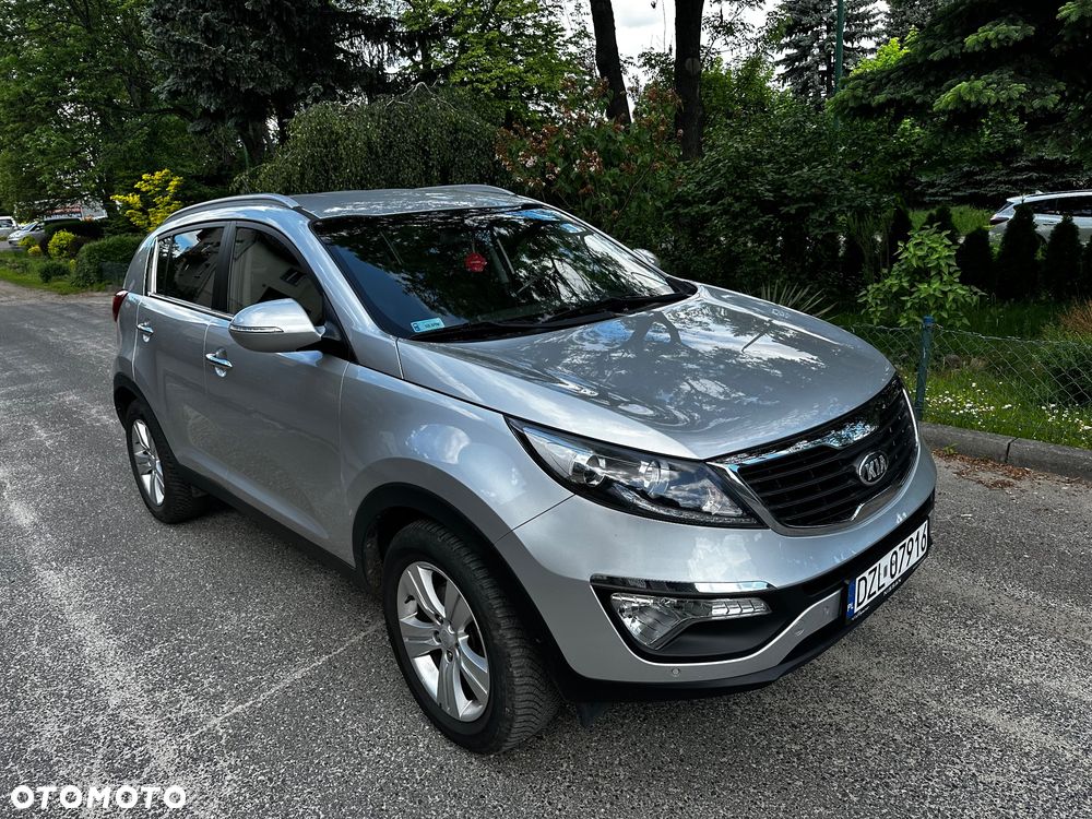 Kia Sportage 1.7 CRDI 2WD ISG Dream-Team Edition - 18