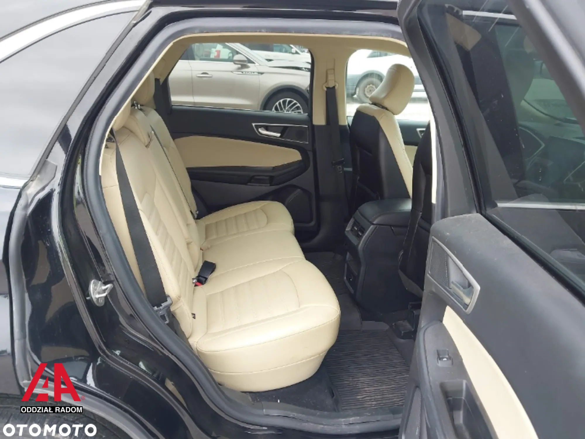 Ford Edge - 13