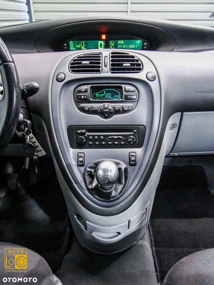 Citroën Xsara Picasso 1.6 HDi Exclusive - 15