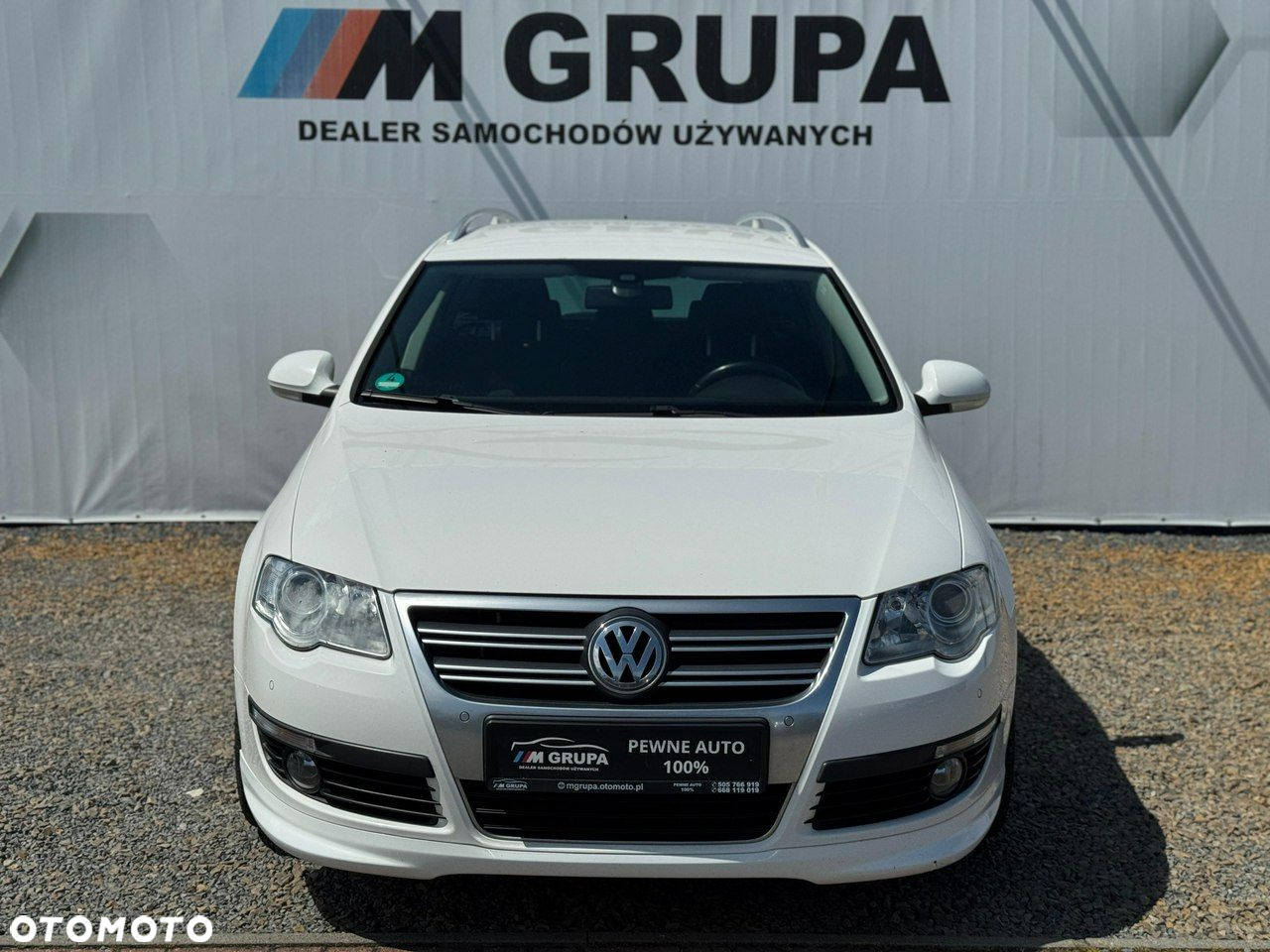 Volkswagen Passat - 4