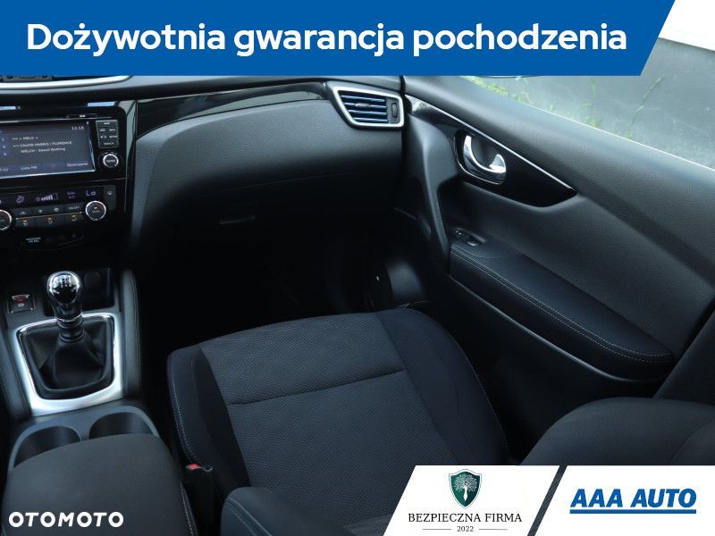 Nissan Qashqai - 10