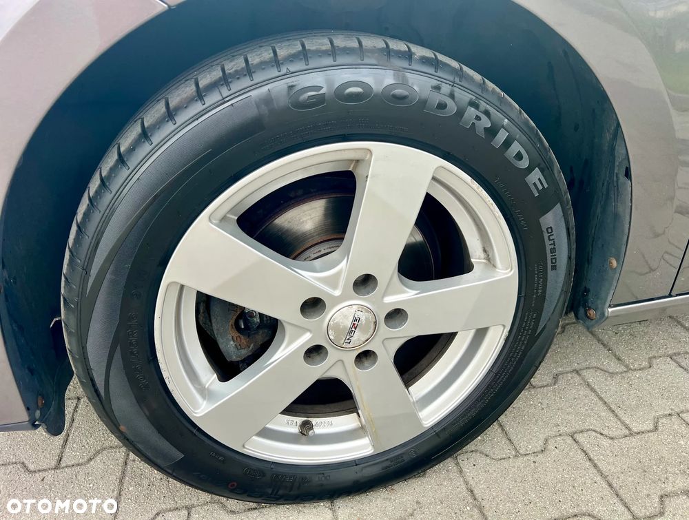Seat Leon 1.6 TDI Reference - 25