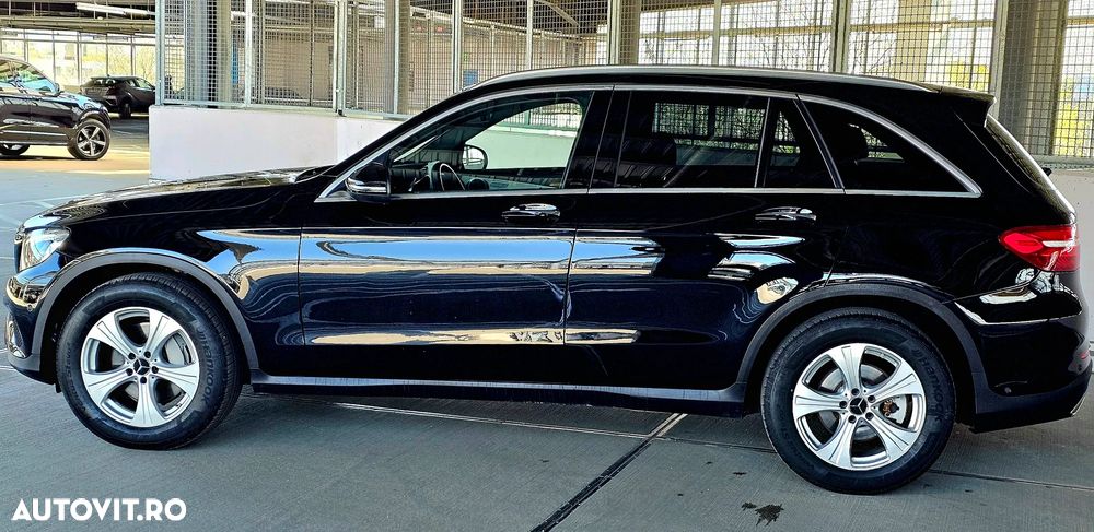 Mercedes-Benz GLC 250 d 4MATIC 9G-TRONIC AMG Line - 13