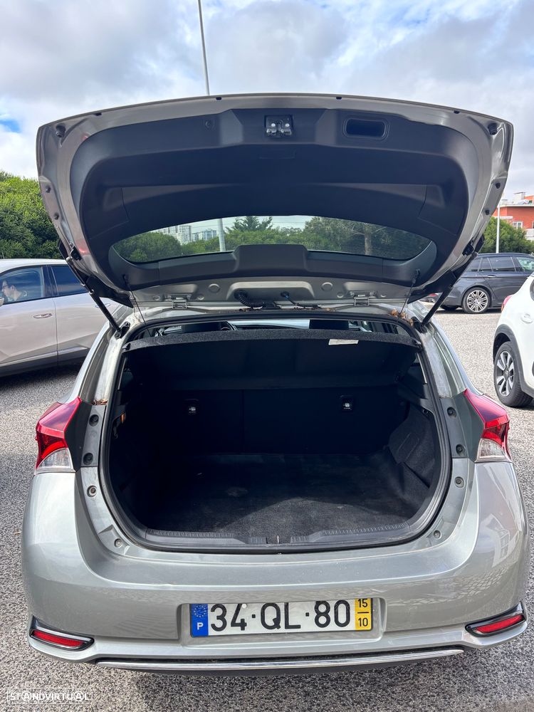 Toyota Auris 1.4 D-4D Comfort - 14