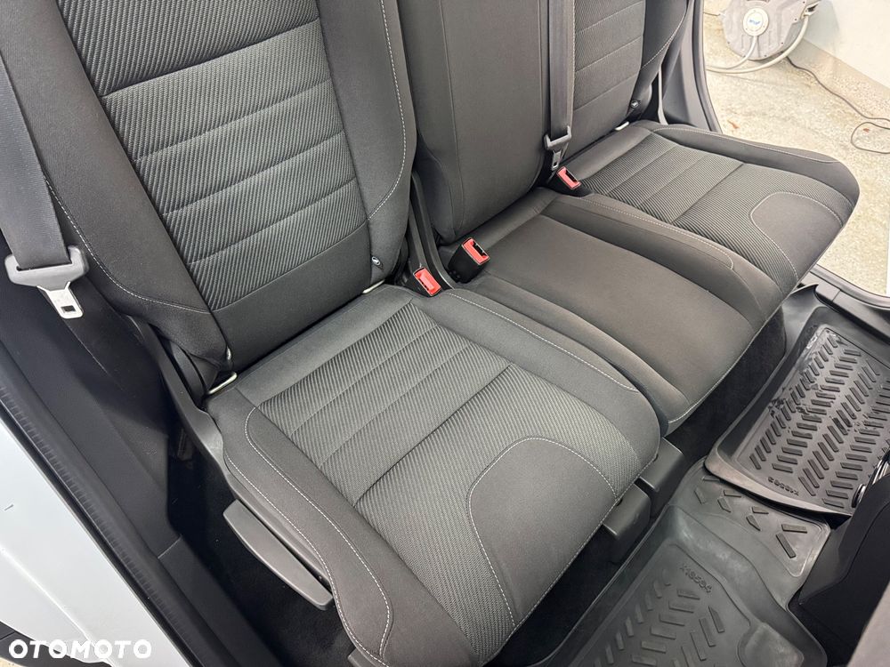 Ford Kuga 2.0 TDCi 4x4 Individual - 26