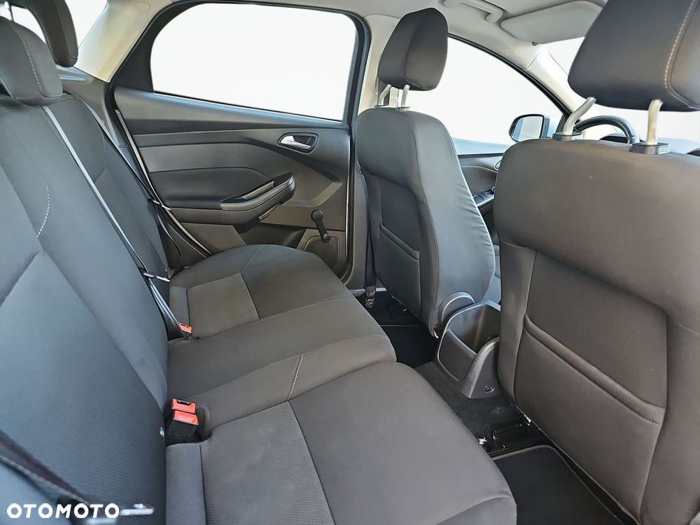 Ford Focus 1.5 TDCi Trend - 11