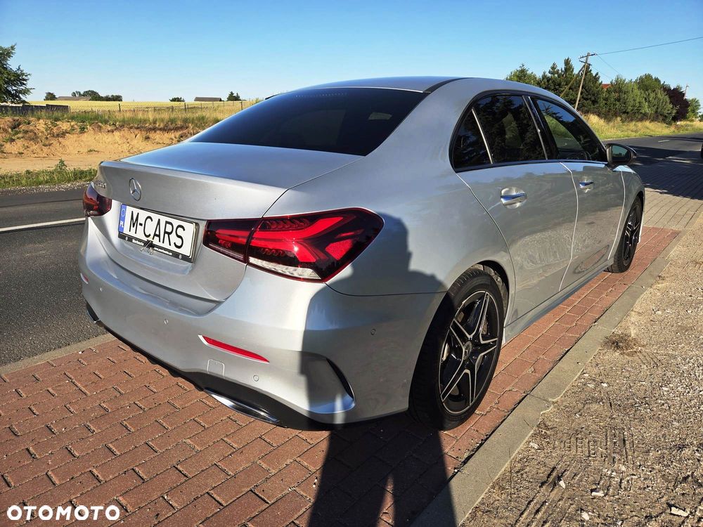 Mercedes-Benz Klasa A 200 AMG Line 7G-DCT - 3