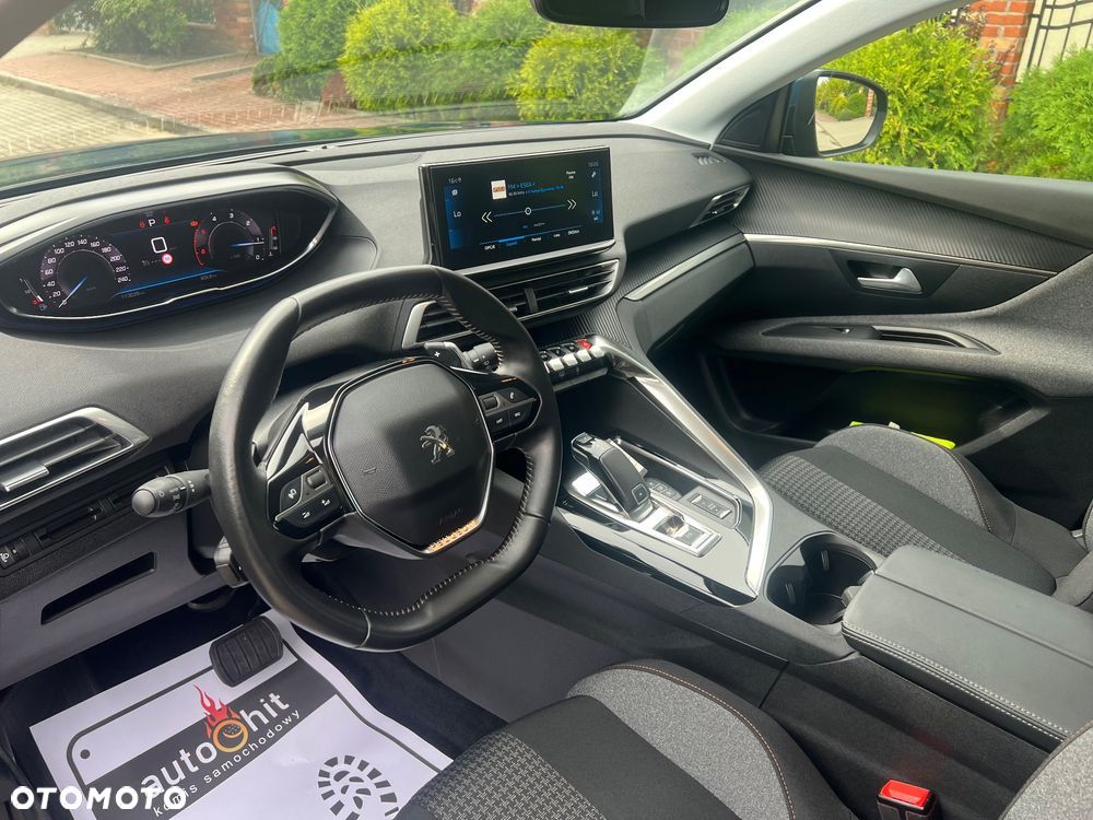 Peugeot 3008 1.5 BlueHDi Active Pack S&S EAT8 - 16