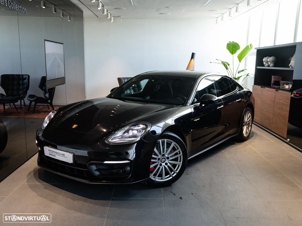 Porsche Panamera 4S E-Hybrid - 1