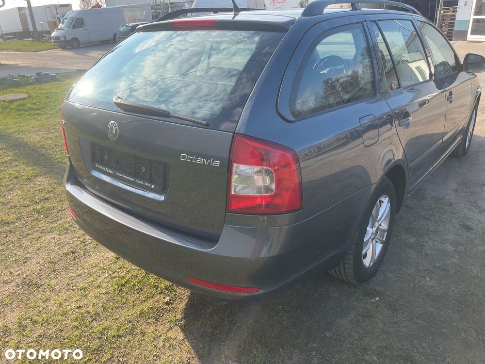 Skoda Octavia 1.4 TSI Ambiente Green tec - 7