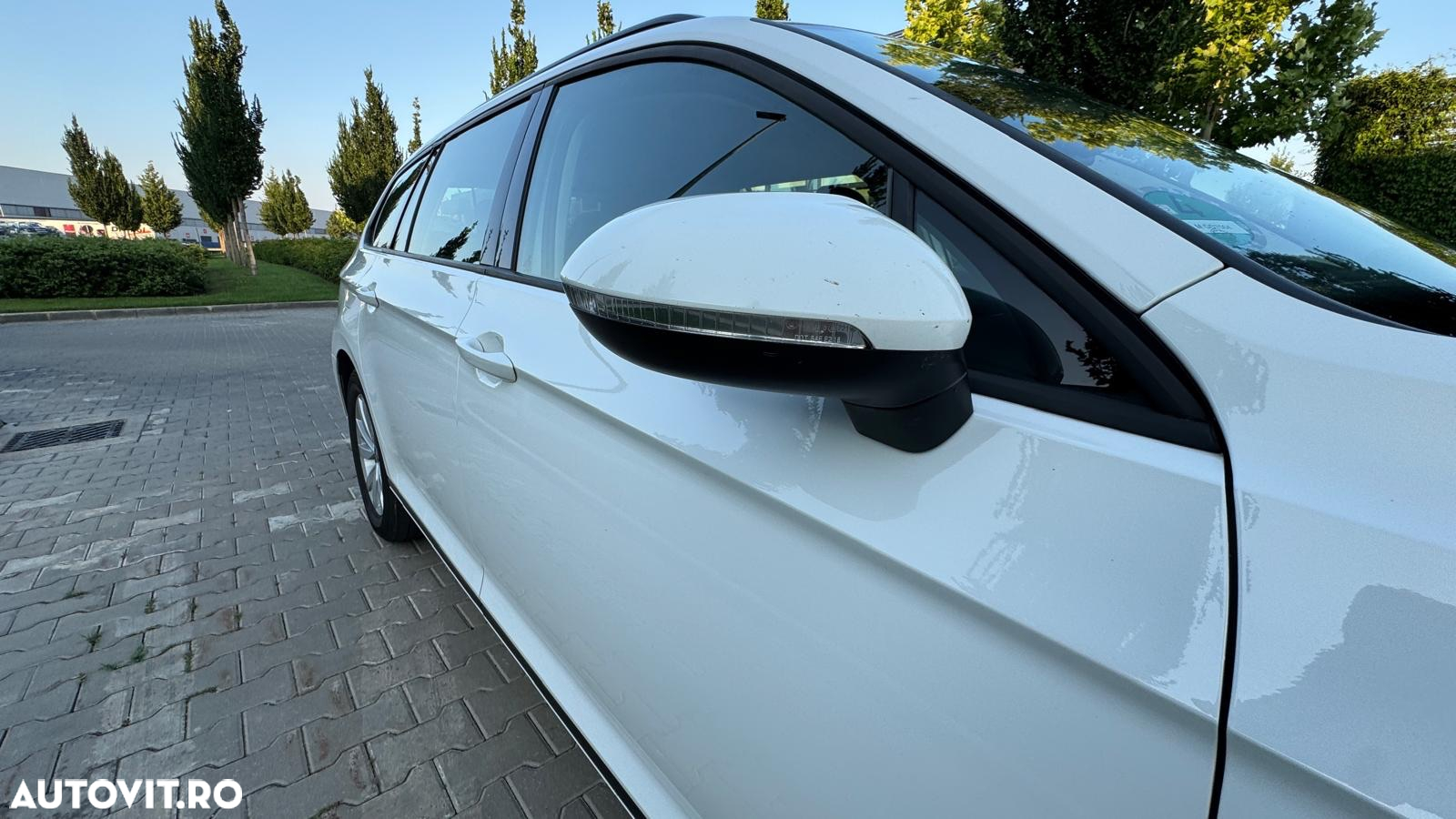 Volkswagen Passat 2.0 TDI DSG Advance - 18