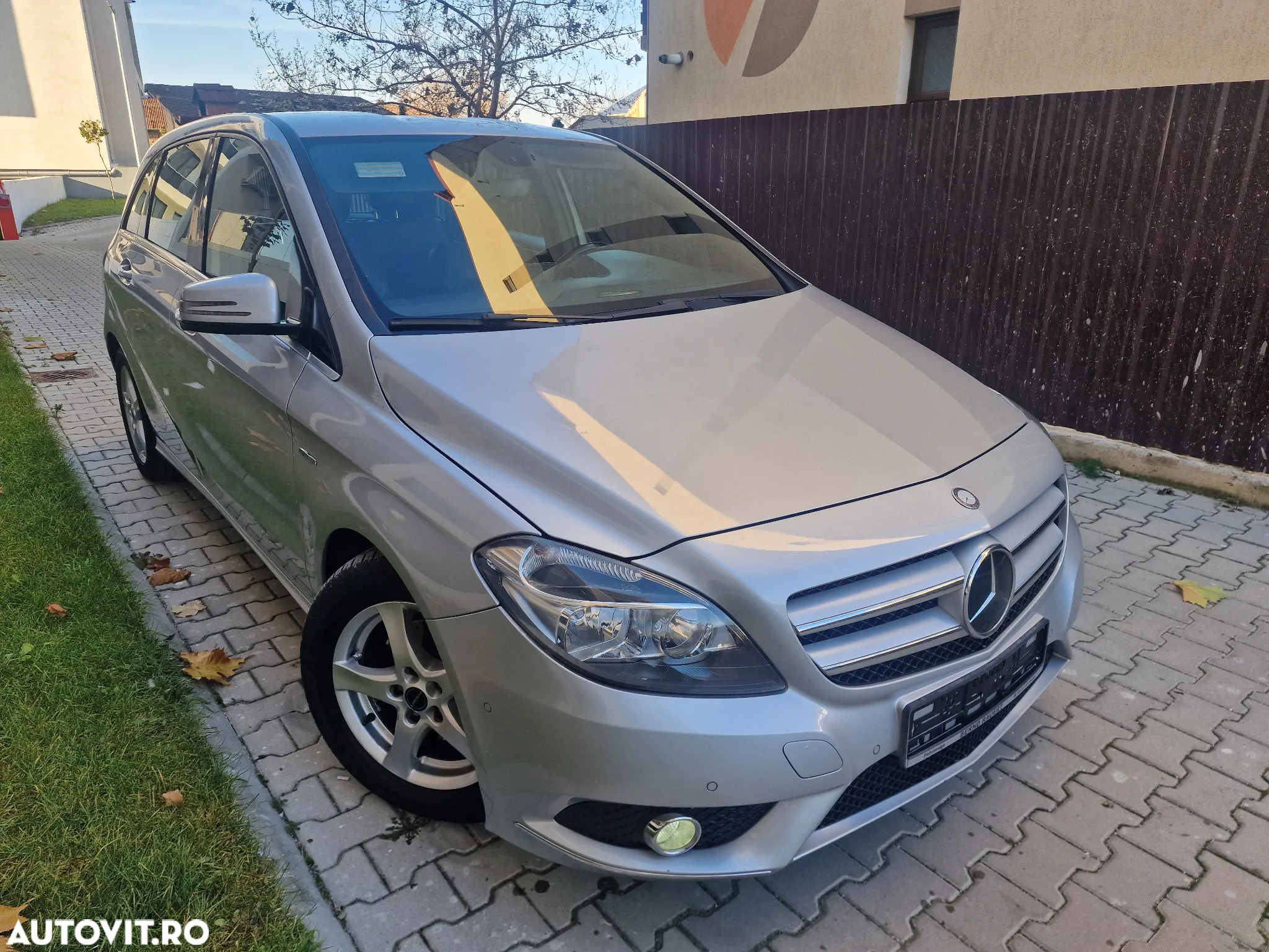 Mercedes-Benz B 180 (BlueEFFICIENCY) 7G-DCT - 5