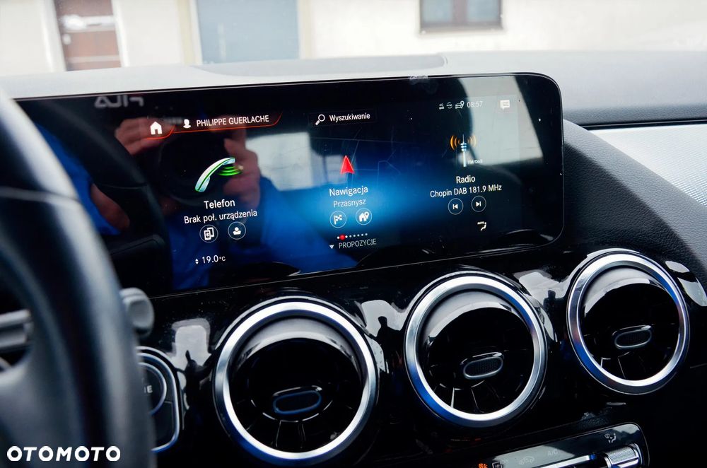 Mercedes-Benz GLA 180 d Style - 23