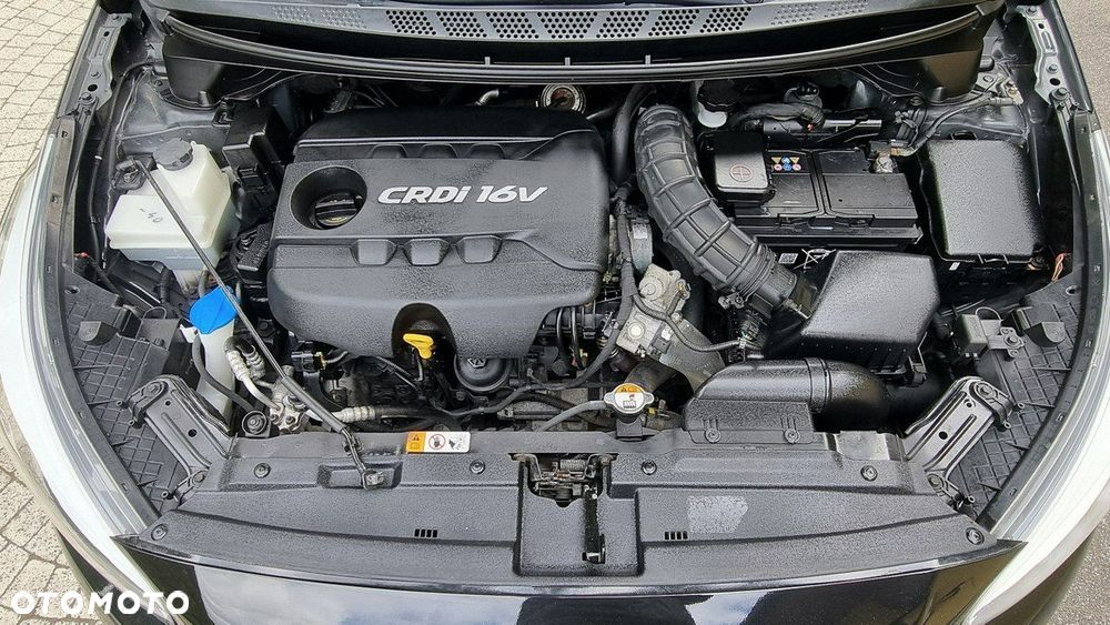 Kia Ceed - 10