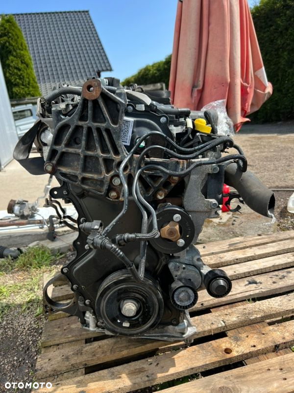 Silnik 2.0DCI M9RC830 Renault - 5