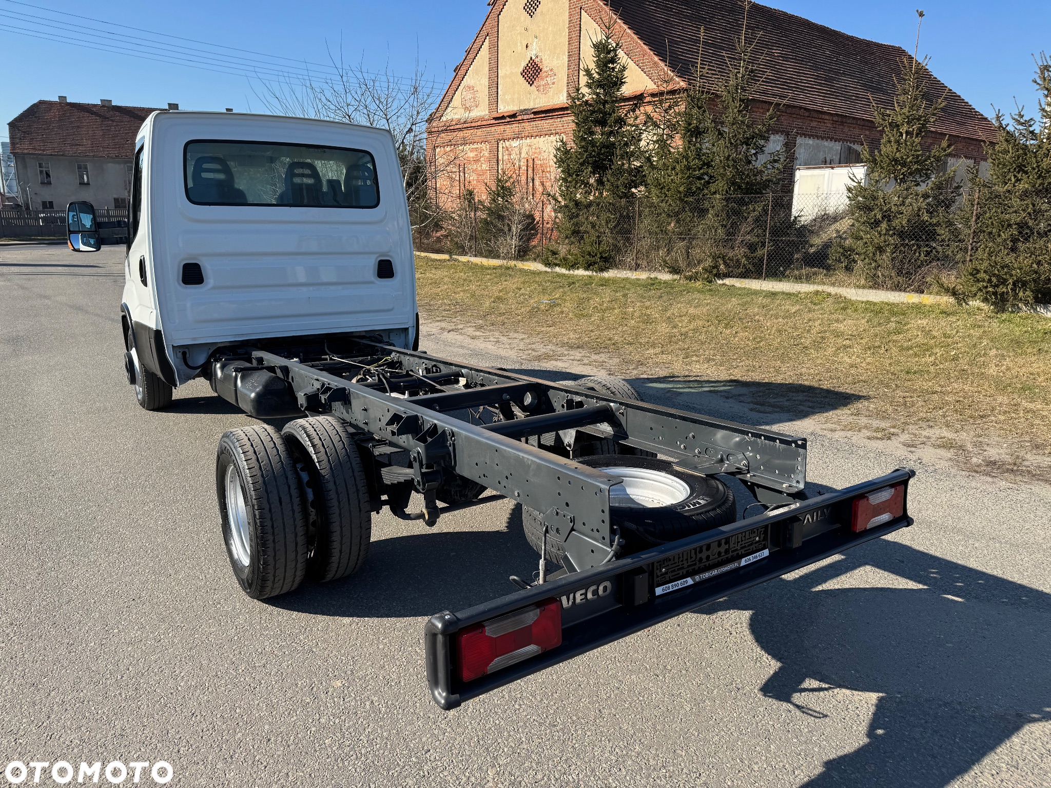 Iveco 60-150 * 3.0 / 150KM * Rama do zabudowy * Rozstaw osi: 3.7m * - 10