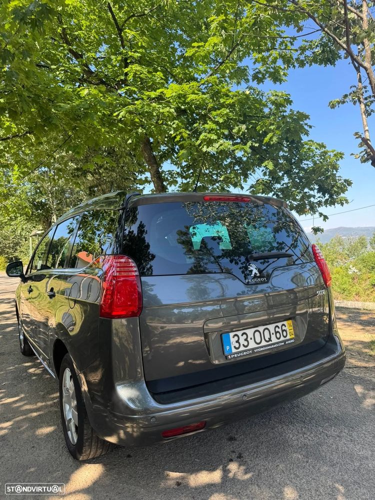 Peugeot 5008 - 6