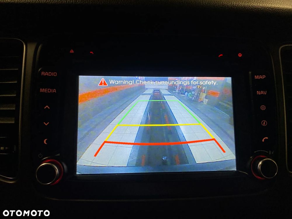 Kia Carens 1.6 GDI Edition 7 - 13