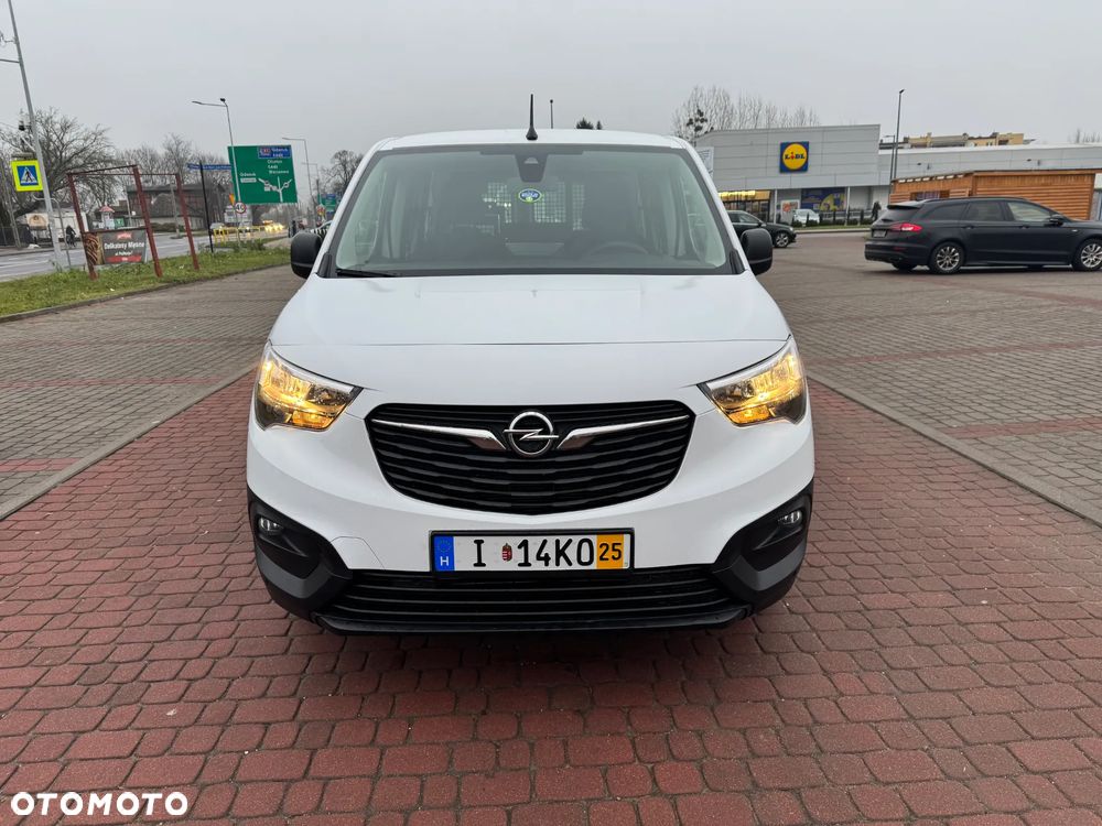 Opel Combo Cargo - 2