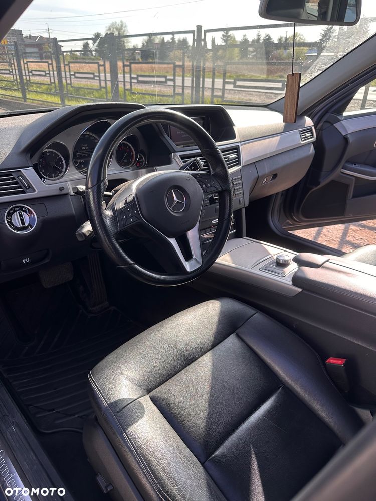Mercedes-Benz Klasa E 350 CDI BlueEff Avantgarde - 6