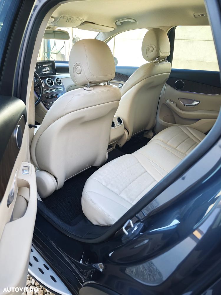 Mercedes-Benz GLC 250 d 4MATIC 9G-TRONIC - 15