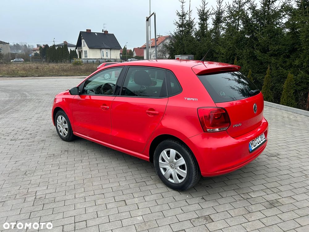 Volkswagen Polo 1.2 MATCH - 14