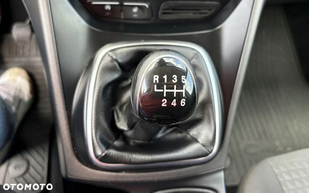 Ford C-MAX 1.5 TDCi Start-Stop-System Titanium - 29