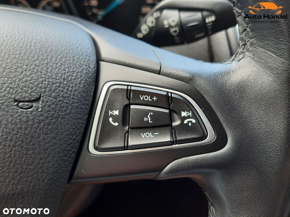 Ford Focus 1.0 EcoBoost STart-Stopp-System TITANIUM - 22
