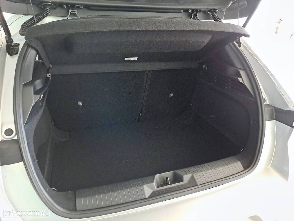 Opel Astra 1.2 T Hybrid Edition eDCT - 6