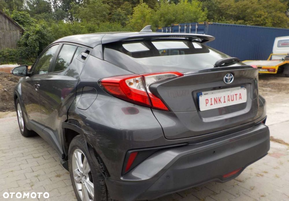 Toyota C-HR - 14
