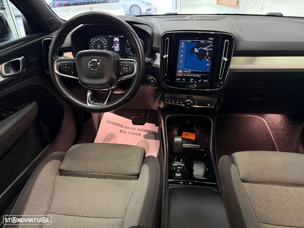 Volvo XC 40 1.5 T2 Plus Dark Auto - 18