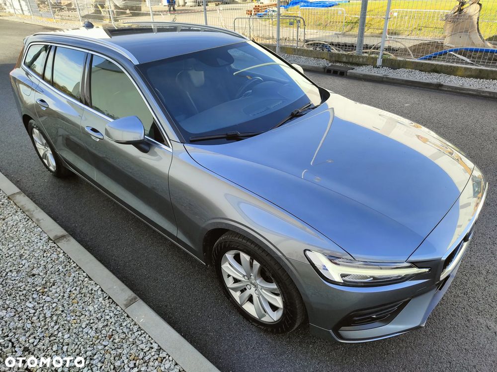 Volvo V60 D3 Momentum Pro - 11