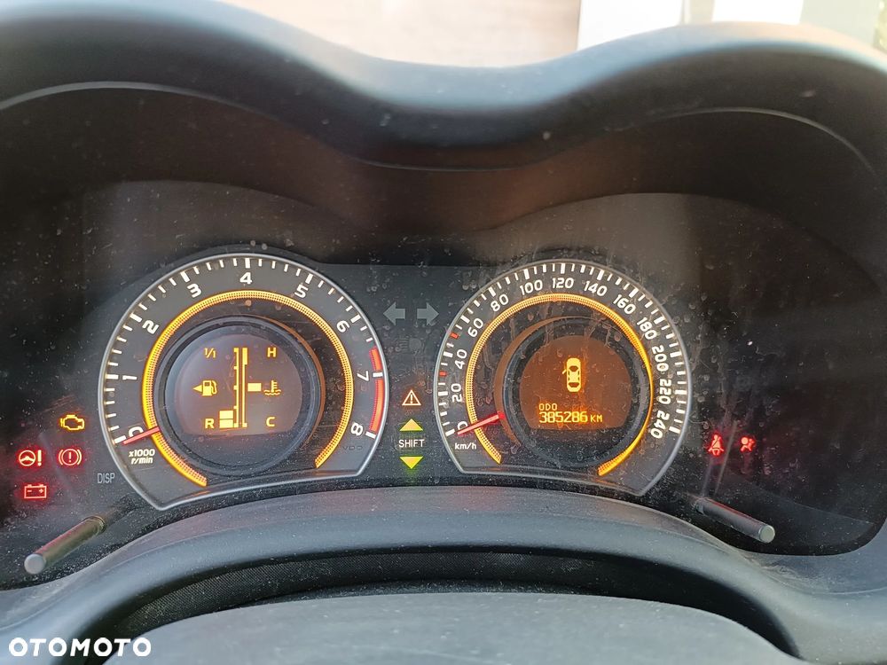 Toyota Corolla - 5