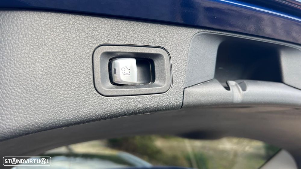 Mercedes-Benz C 180 (BlueTEC) d Station 7G-TRONIC Avantgarde - 32