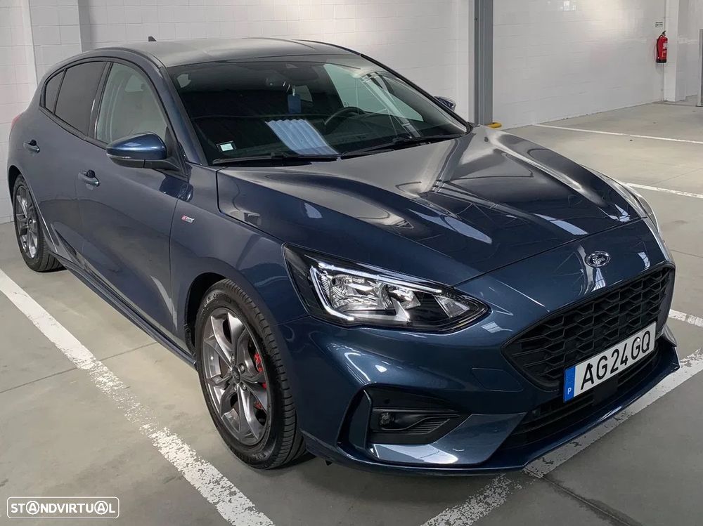 Ford Focus 1.0 EcoBoost MHEV ST-Line X - 4