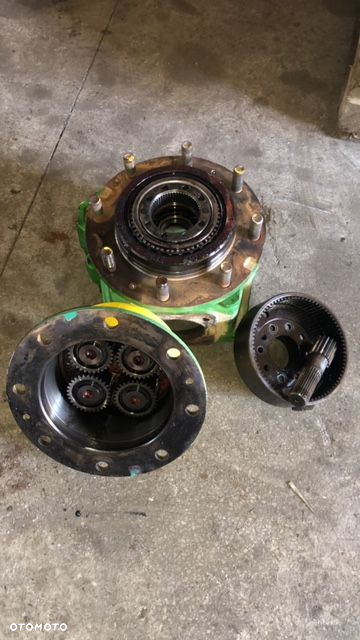 John Deere 6510 - Piasta - 5