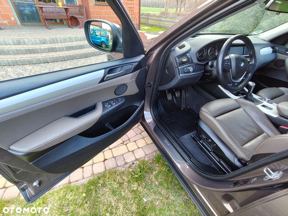 BMW X3 sDrive18d - 15