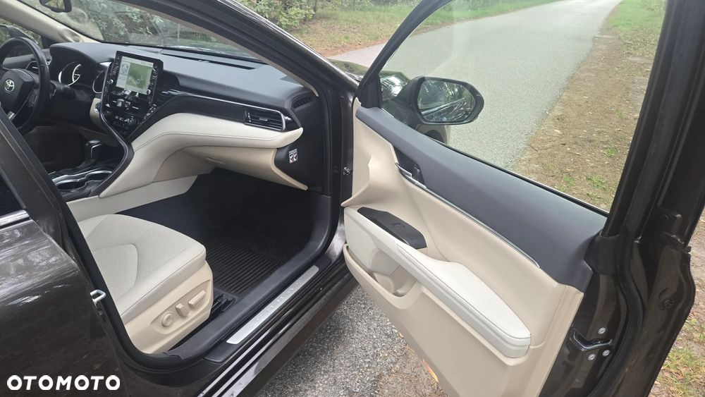 Toyota Camry 2.5 Hybrid Prestige CVT - 14
