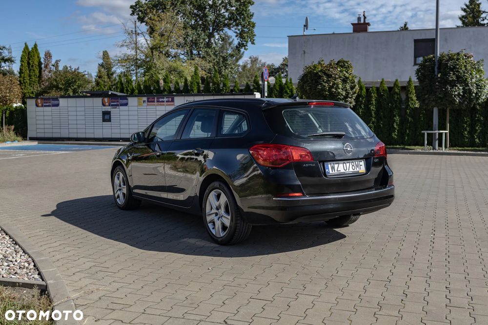Opel Astra 1.7 CDTI DPF ecoFLEX TourerStart/Stop 105g ENERGY - 4
