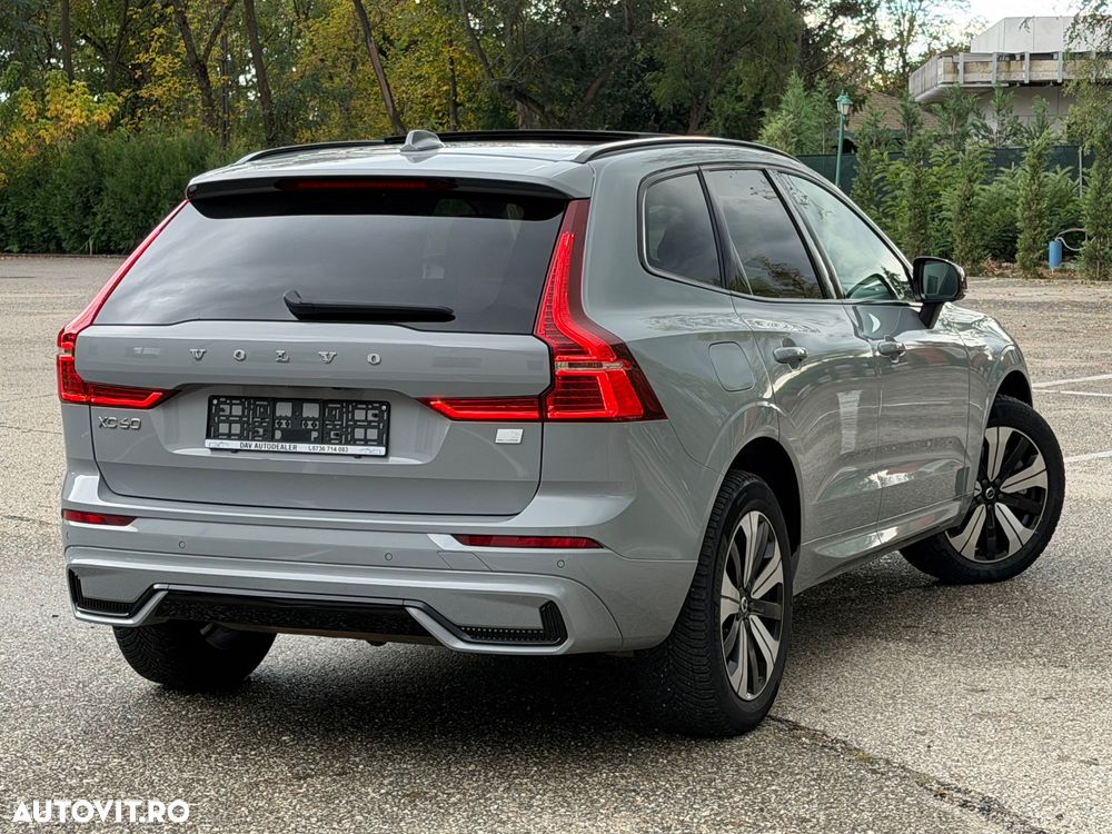 Volvo XC 60 T6 AWD Recharge Plus Dark - 15
