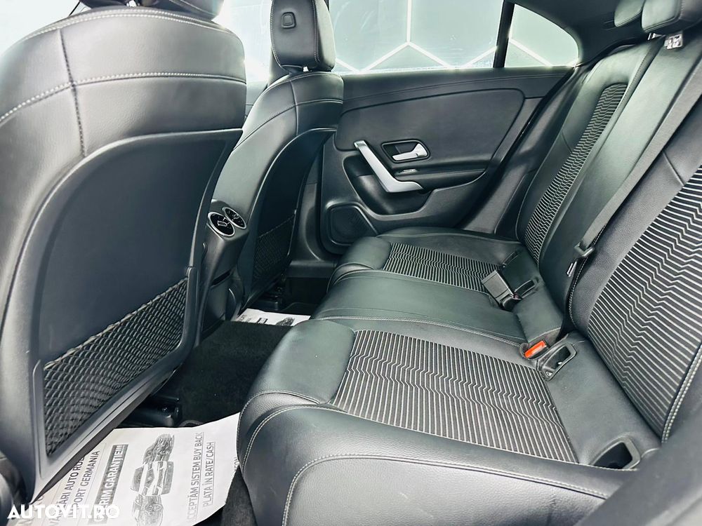 Mercedes-Benz CLA 180 d 7G-DCT Progressive - 16