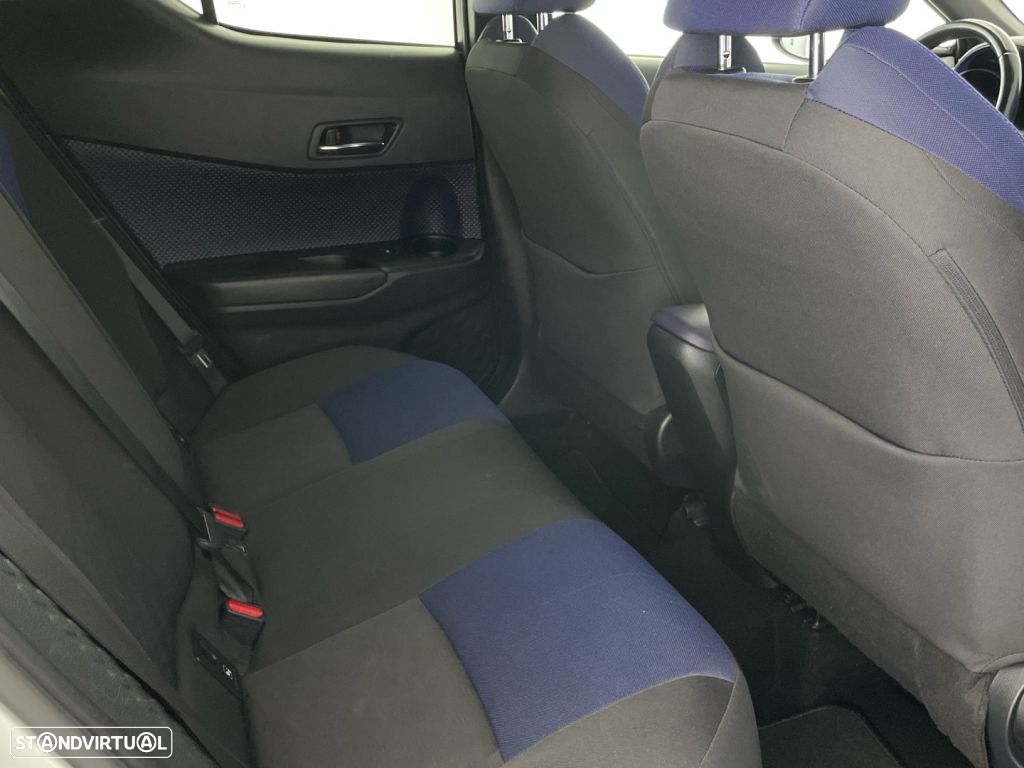Toyota C-HR 1.2T Comfort+P.Style - 25