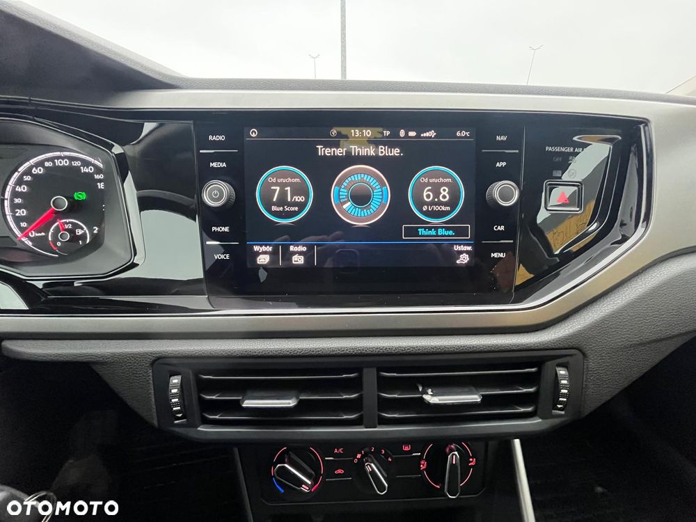 Volkswagen Polo 1.6 TDI SCR DSG Comfortline - 19