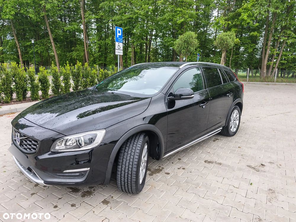 Volvo V60 Cross Country D3 Geartronic Momentum - 8