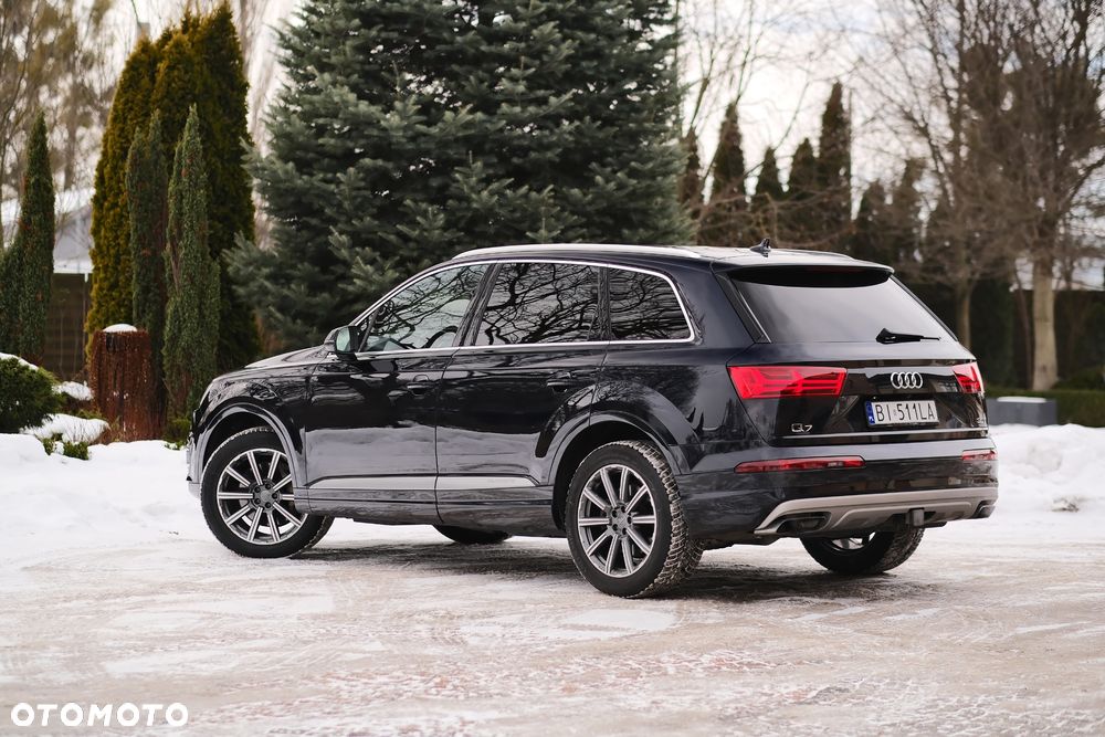 Audi Q7 3.0 TFSI Quattro Tiptronic - 12